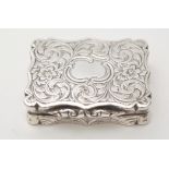 A Victorian silver vinaigrette, by David Pettifer, Birmingham 1855, shaped rectangular,