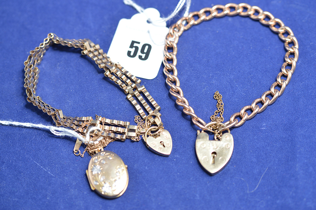 A 9ct yellow gold curb link bracelet with heart locket clasp;