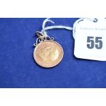 A George V gold half sovereign 1913, in pendant mount, 4.8grms.