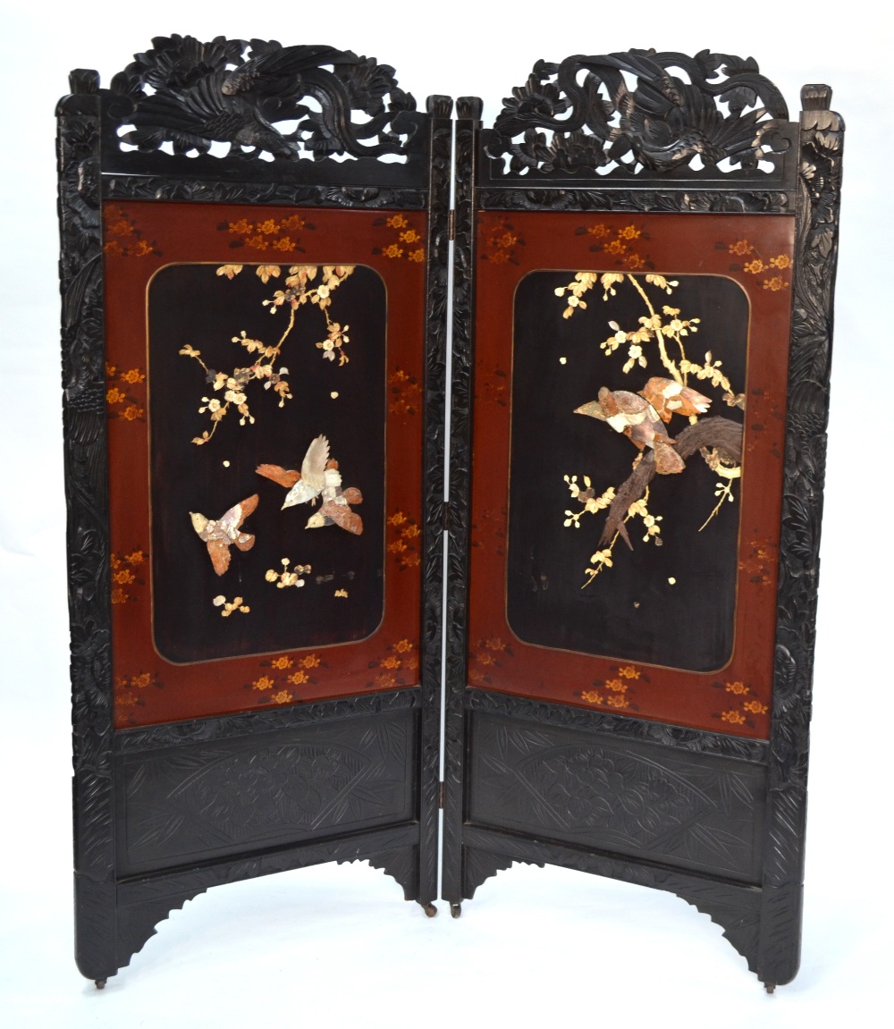 A two leaf Japanese screen, decorated wi - Image 4 of 12