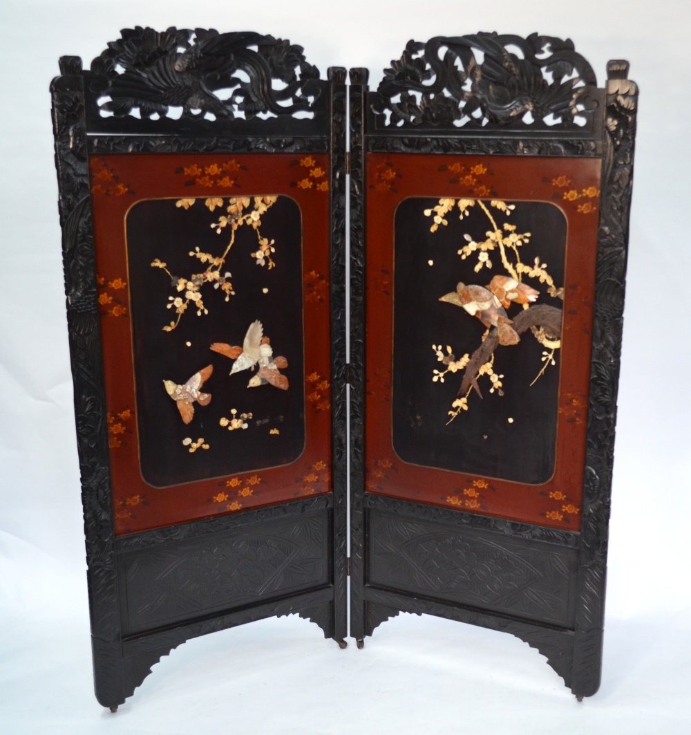 A two leaf Japanese screen, decorated wi - Image 3 of 12