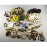 A collection of vintage and later jewellery including necklaces, brooches, rings etc