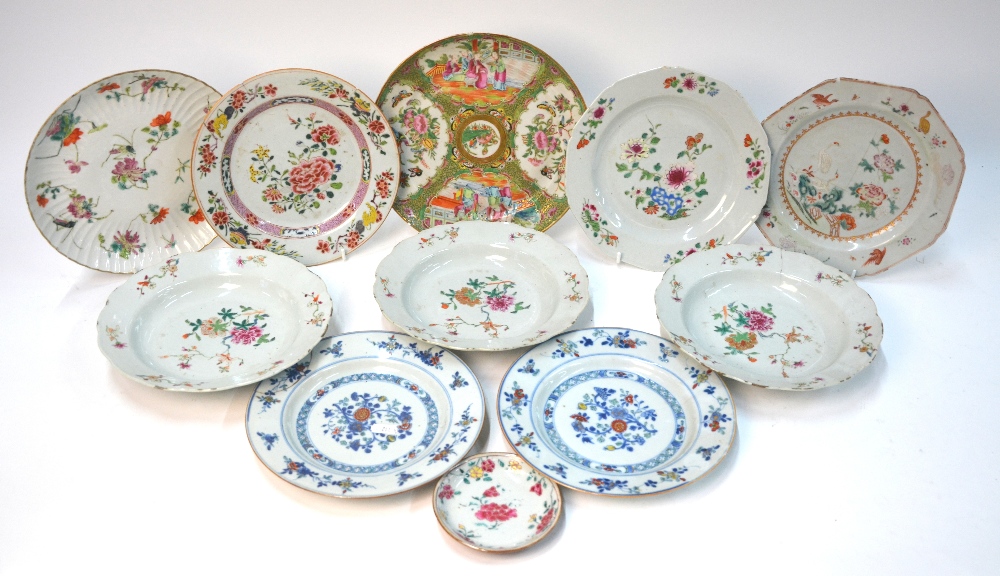 Eleven items of Chinese Export Porcelain,