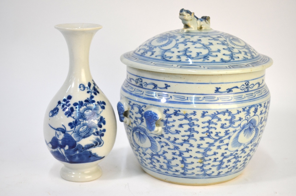 A blue and white porcelain Kamcheng with - Image 10 of 10