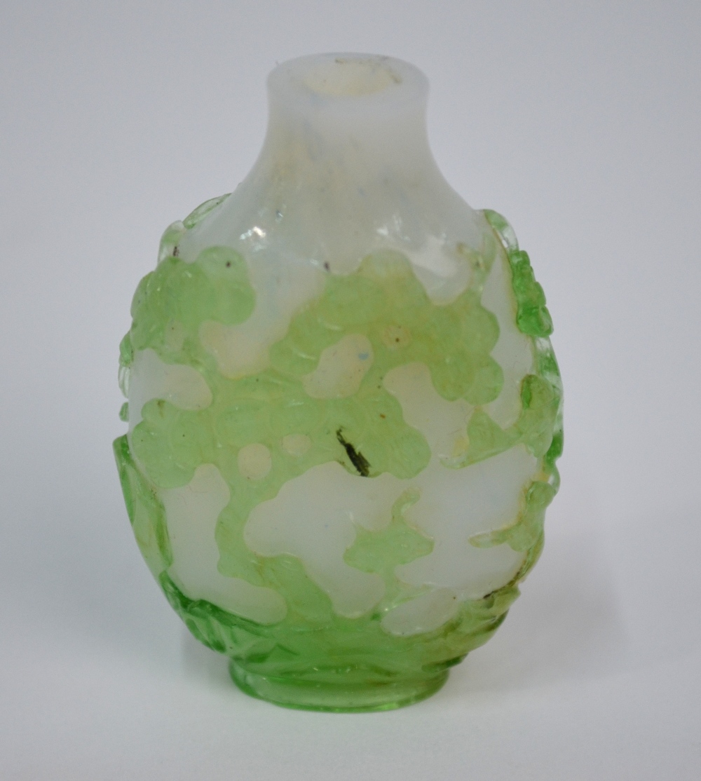 A single green overlay glass, Chinese sn - Image 2 of 4