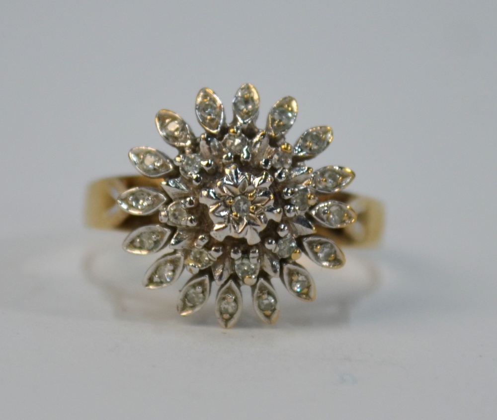 A 9ct gold three-tier cluster ring with - Image 7 of 9