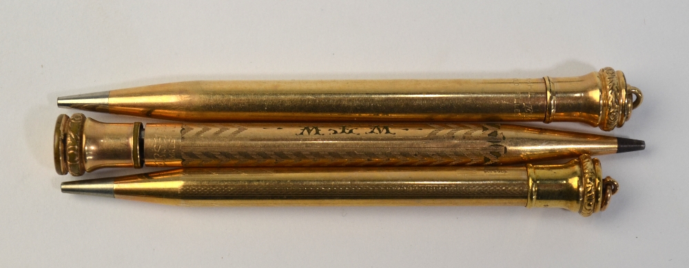 Three propelling pencils - one 9ct cased - Image 2 of 4