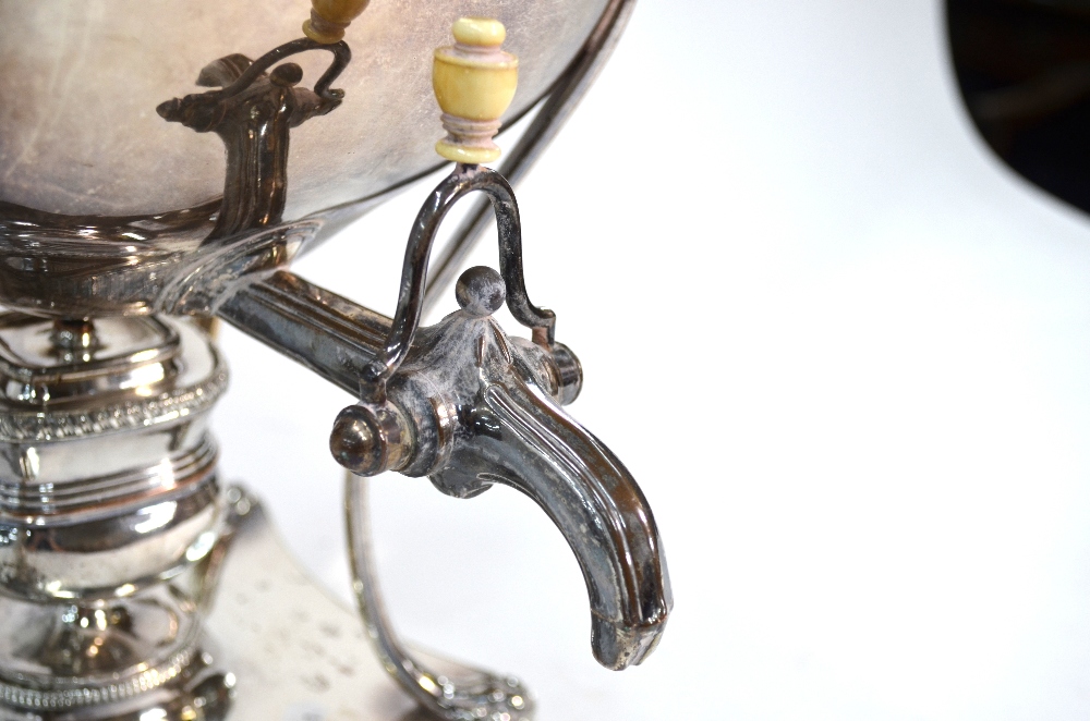 A Regency Old Sheffield Plate tea urn and cover with lion-mask and ring handles, - Image 3 of 4