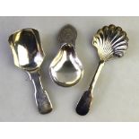 A Georgian silver fiddle pattern caddy spoon with shell bowl, Thomas Watson (probably),