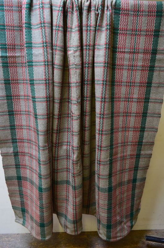 Three vintage Welsh wool blankets comprising; - Image 2 of 5