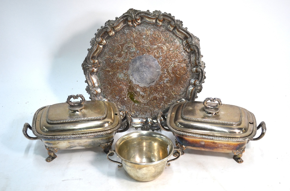 A silver Christening porringer with twin scroll handles, Birmingham 1916, 3.