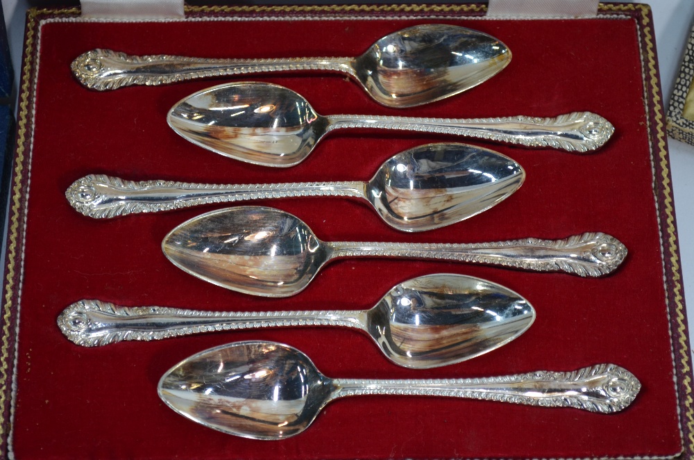 A quantity of OEP and other electroplated flatware, etc. - Image 2 of 4