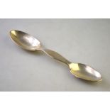 A Victorian silver double-ended medicine spoon, Chawner & Co.