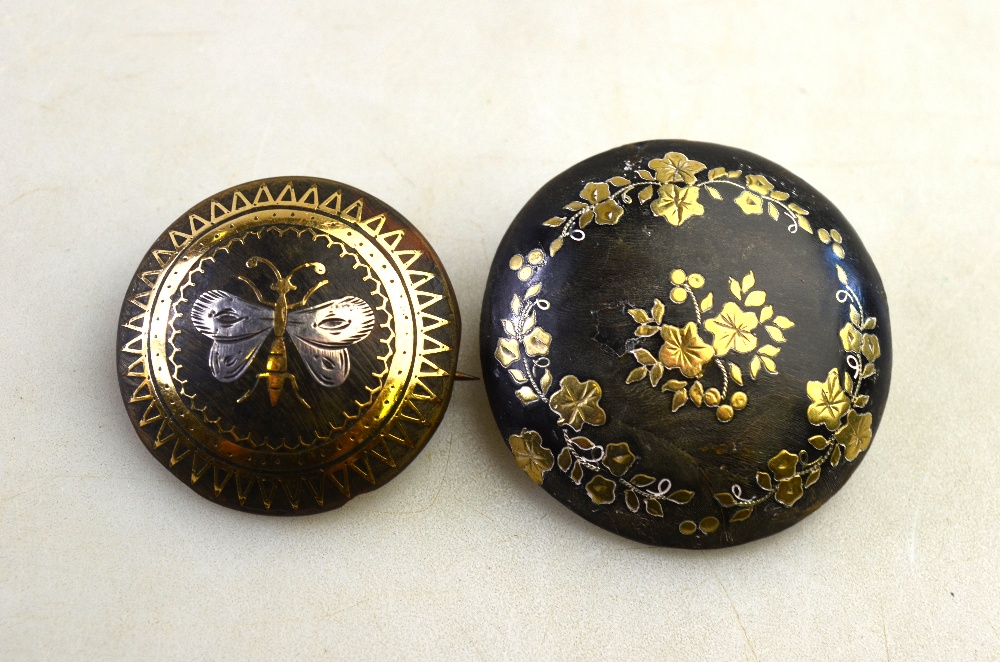 Lot containing oval shell cameo of St Ge - Image 2 of 5