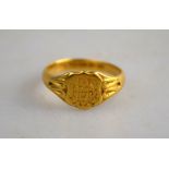 Chester - An 18ct yellow gold signet ring with Victorian monogram, Chester 1840, size L 1/2,