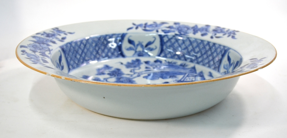 A blue and white, Chinese Export, circular basin, decorated with floral designs of pine and peony, - Image 5 of 6