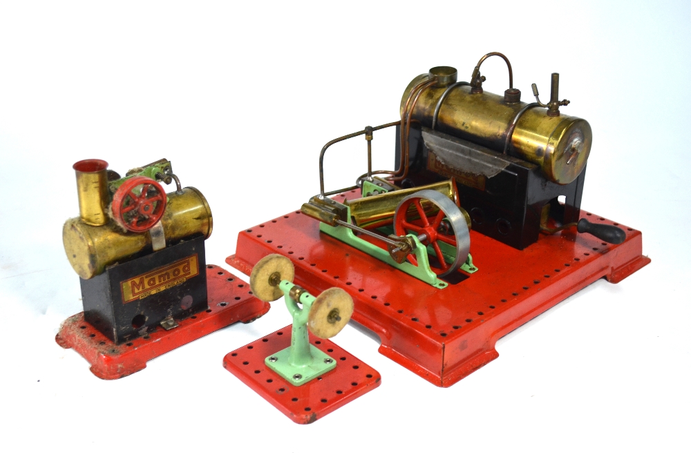 A boxed Mamod SE3 Twin Cylinder Superheated Static Steam Engine, - Image 3 of 9