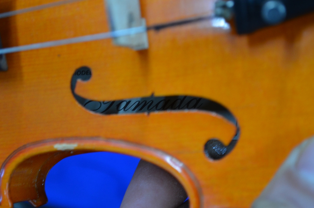 A child's cased Yamaha violin with 31 cm two-piece flame back, - Image 2 of 5