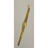 A lady's Rotary bracelet watch, 9ct yellow gold with baton dial, mechanical movement,