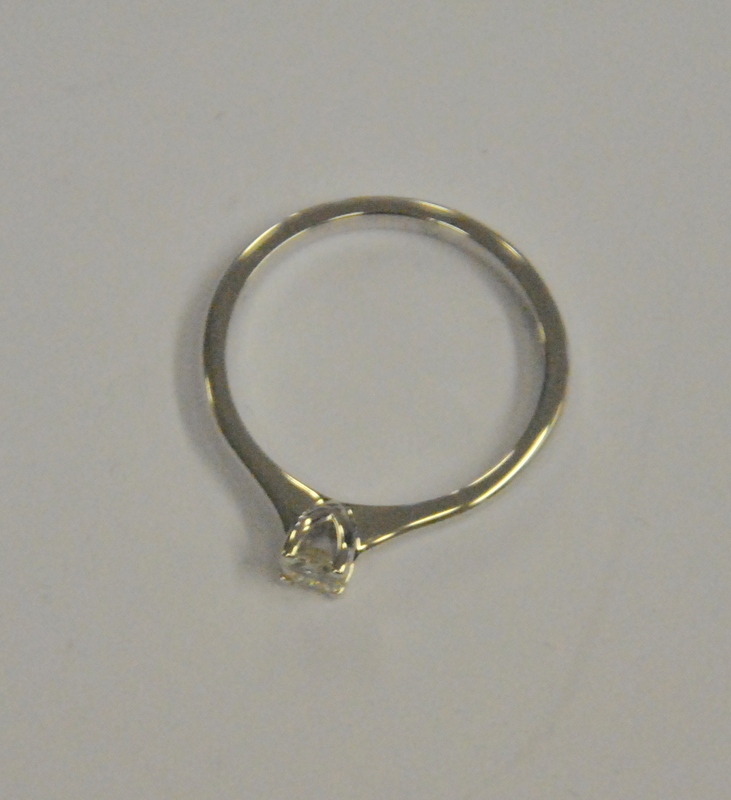 A single stone diamond ring, 18ct white - Image 3 of 3