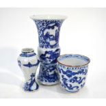 Three pieces of Chinese blue and white porcelain,
