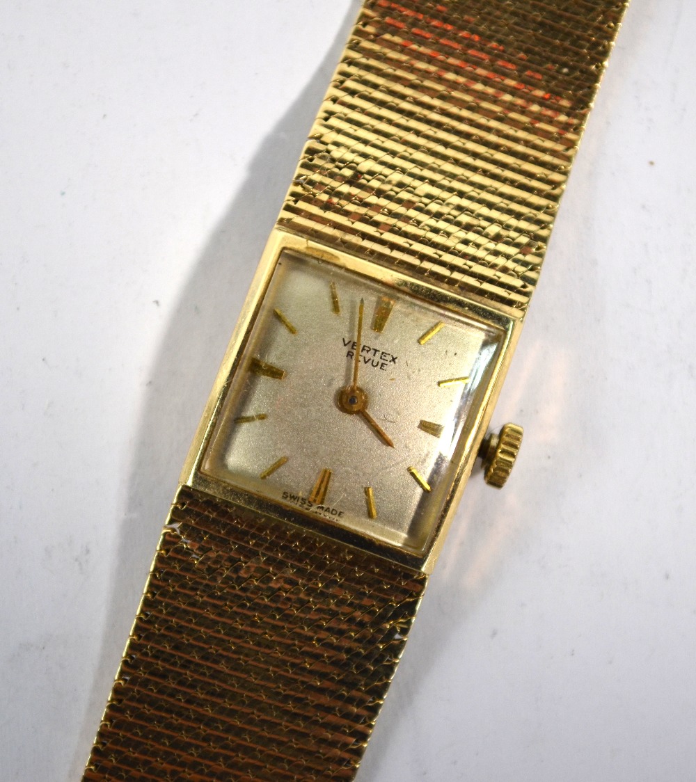 A lady's 9ct gold Vertex Revue wristwatch with 17-jewel Swiss movement and 15mm square silvered