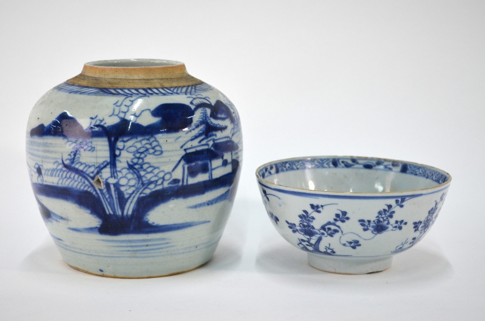 Five Chinese blue and white oviform ginger jars and a blue and white bowl (6) - Image 4 of 6