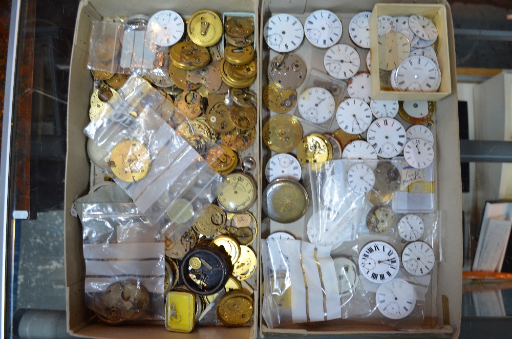 An extensive collection of pocket watch movements, - Image 2 of 8