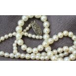 A pearl necklace, with circa 83 graduating pearls, from 8mm to 4mm,