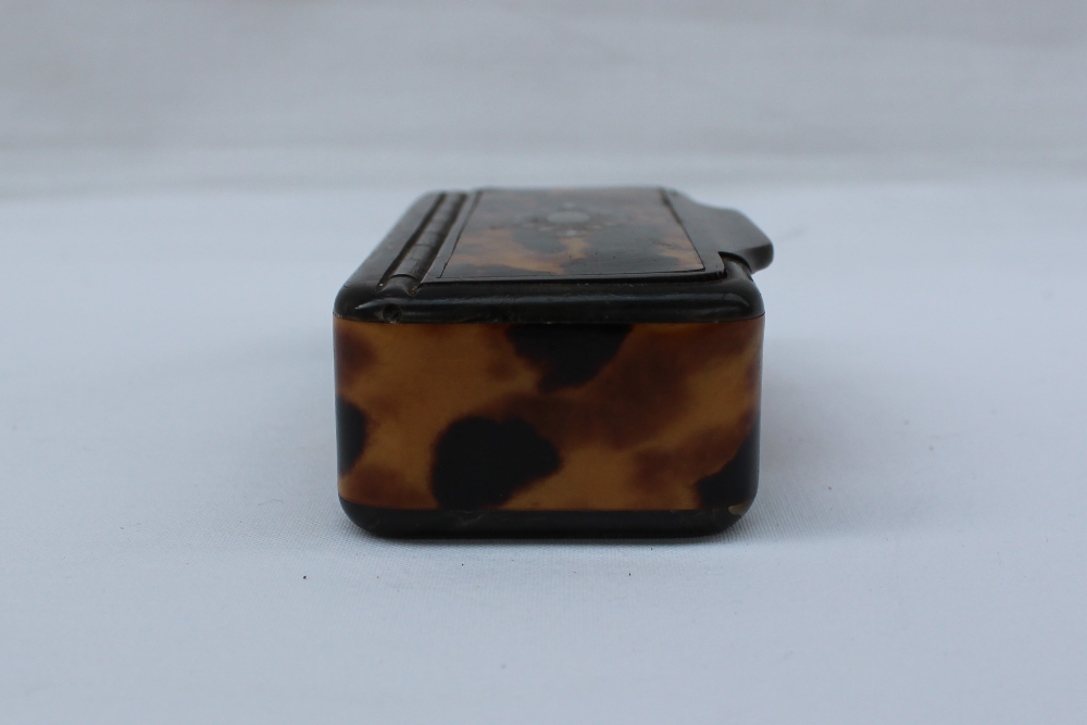 A large 19th century tortoise shell and horn snuff box of rectangular form, - Image 7 of 8