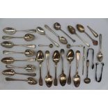 A set of five George V silver tea spoons, London, 1928, together with other tea spoons,