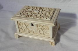 A late 19th / early 20th century Cantonese carved ivory jewellery casket,