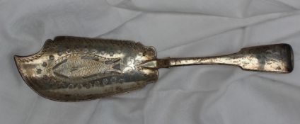 A George IV Irish Silver fiddle pattern fish slice, with a pierced blade, Dublin, 1829,