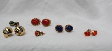 A pair of 9ct gold and lapis lazuli earrings together with other 9ct and 18ct gold earrings