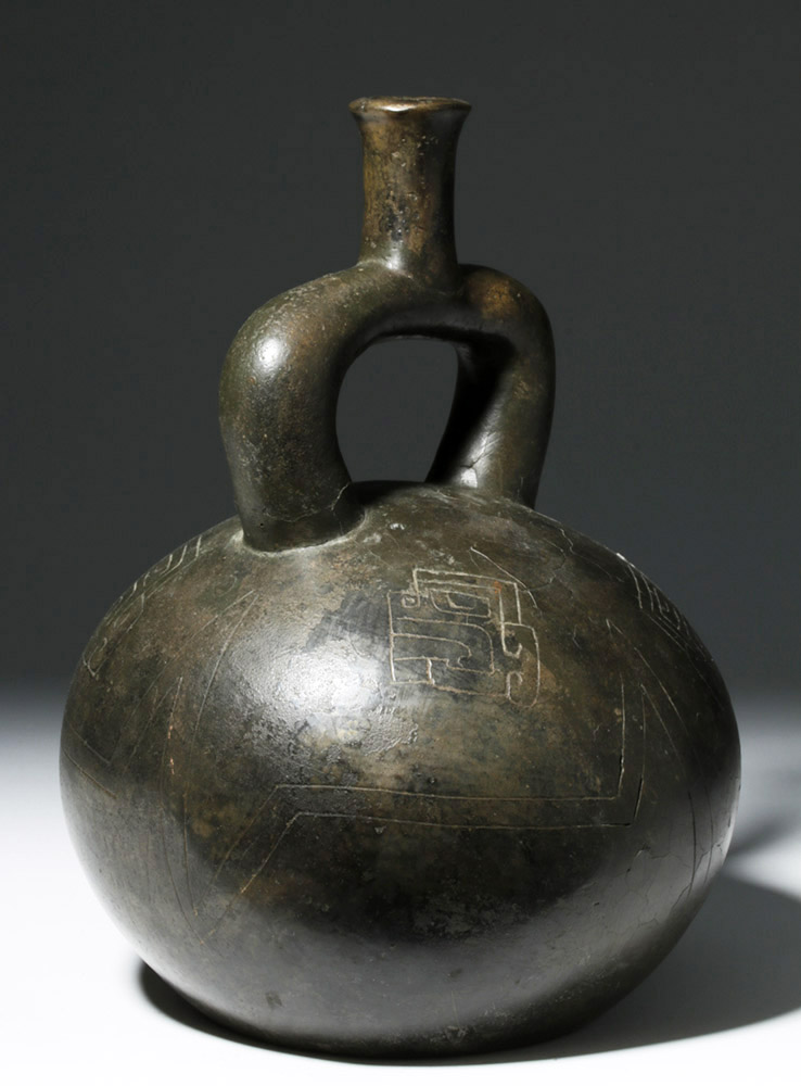 Large Chavin Decorated Blackware Stirrup Jar - Image 4 of 8