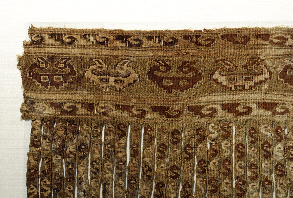 Pre-Columbian Chimu / Inca Textile Panel w/ Fringe - Image 2 of 6