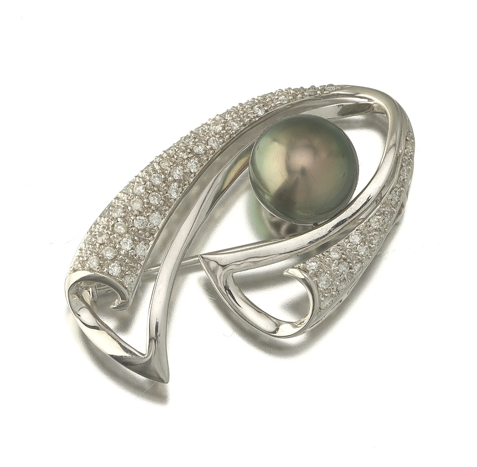 Ladies' Tahitian Pearl and Diamond Brooch - Image 3 of 7