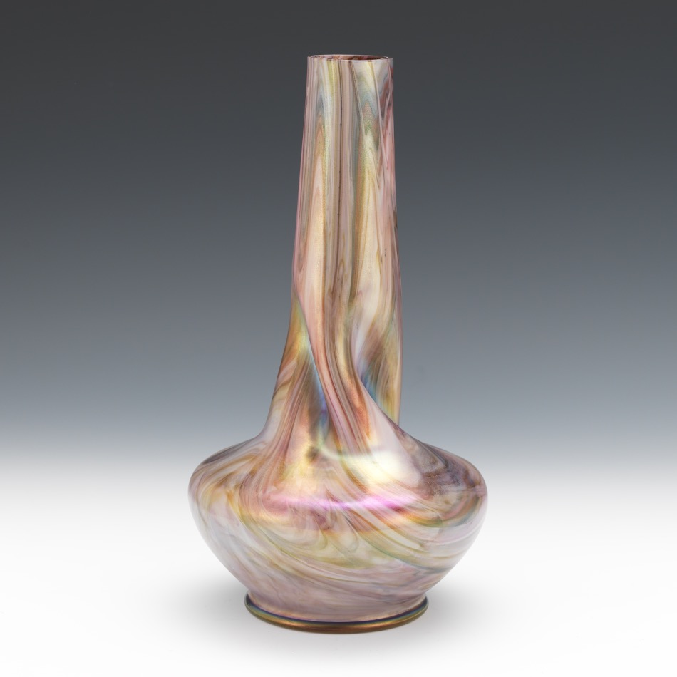 Rindskopf Iridescent Vase - Image 2 of 7