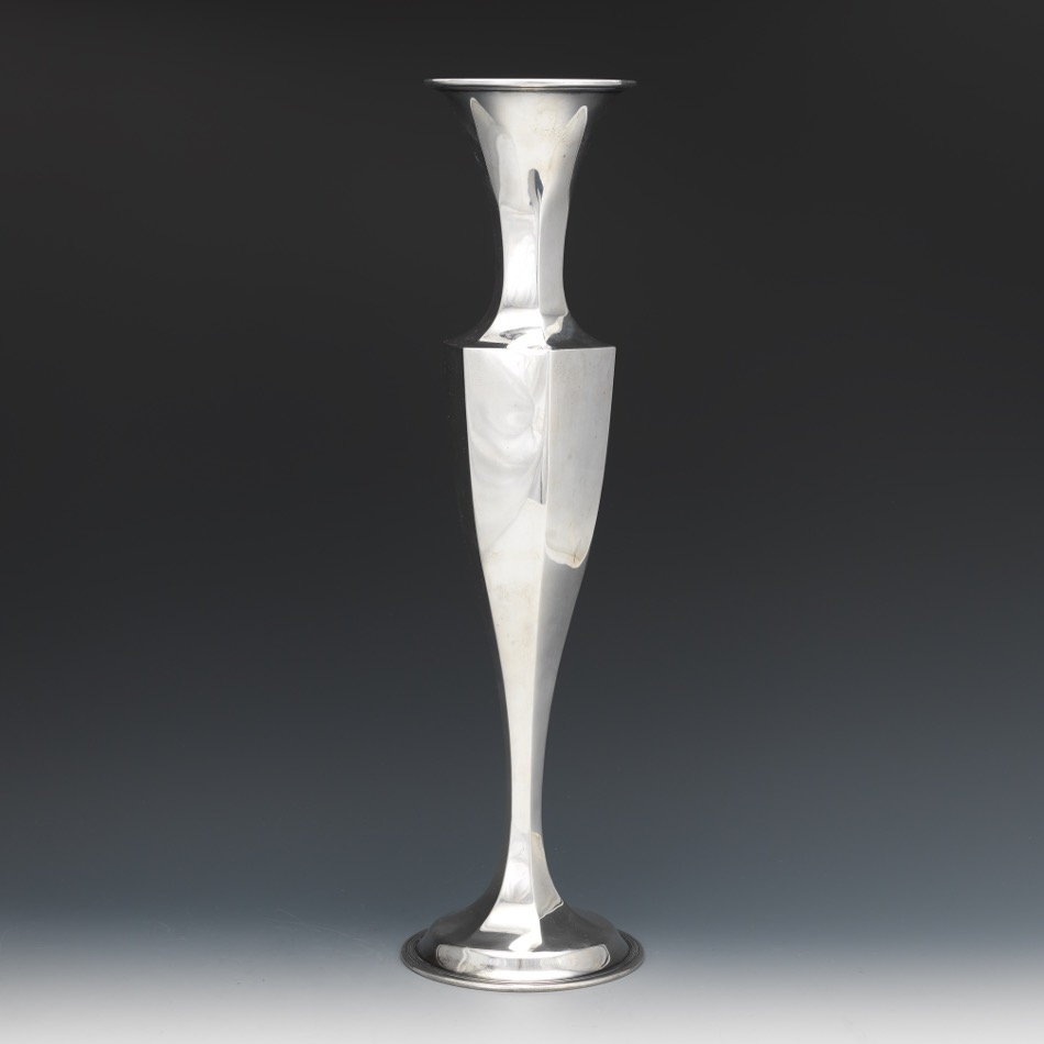 Mauser Manufacturing Co. Art Deco Vase - Image 3 of 7