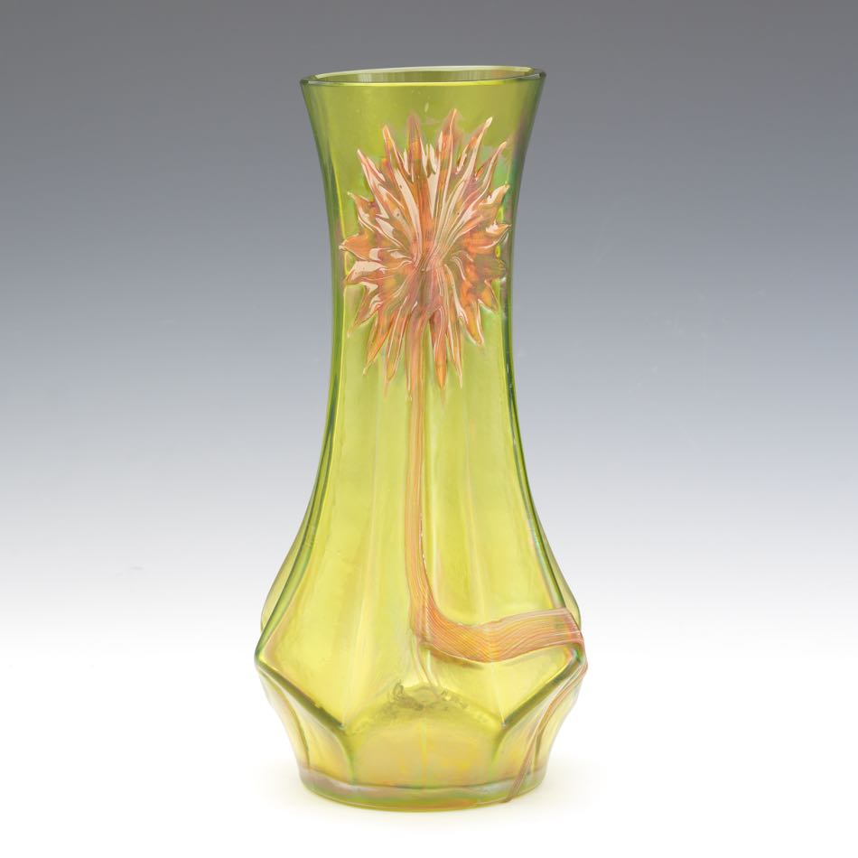 Art Nouveau Loetz-Type Iridescent Glass Vase