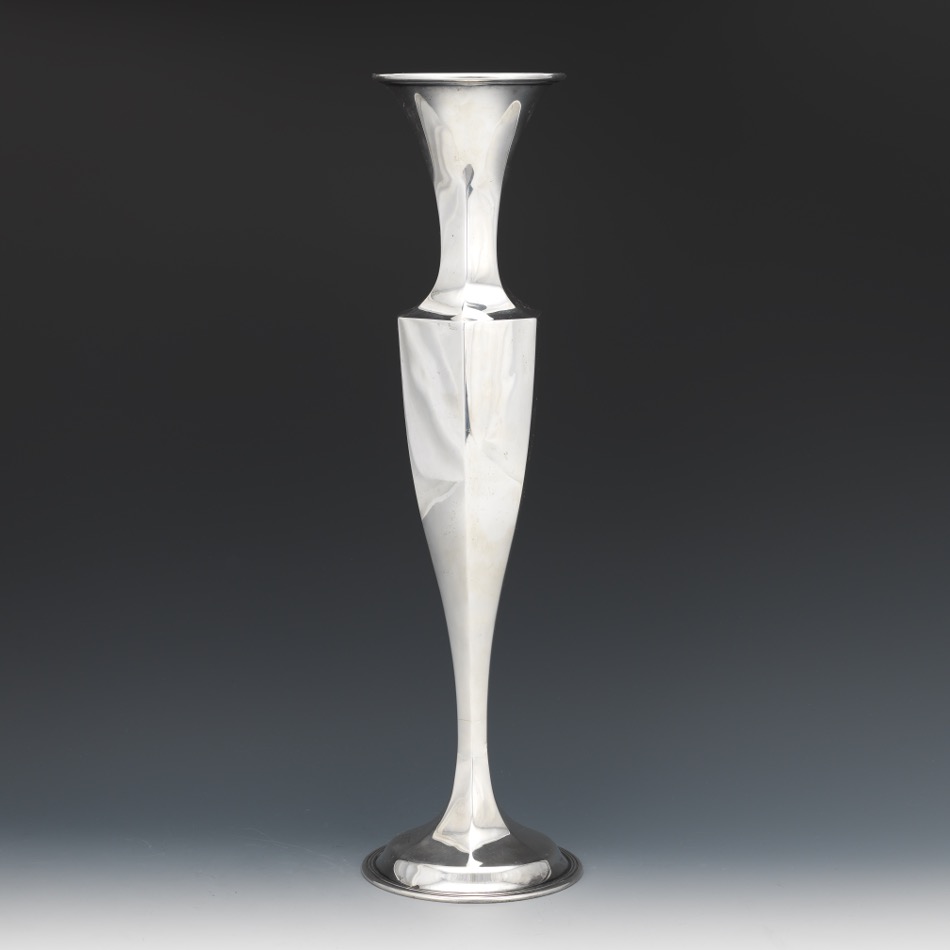 Mauser Manufacturing Co. Art Deco Vase - Image 2 of 7