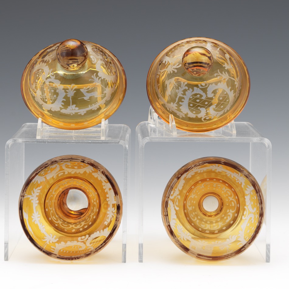 Near Pair of Bohemian Amber Glass Footed BonbonniÃ¨res with Covers, ca. 19th Century - Image 5 of 7