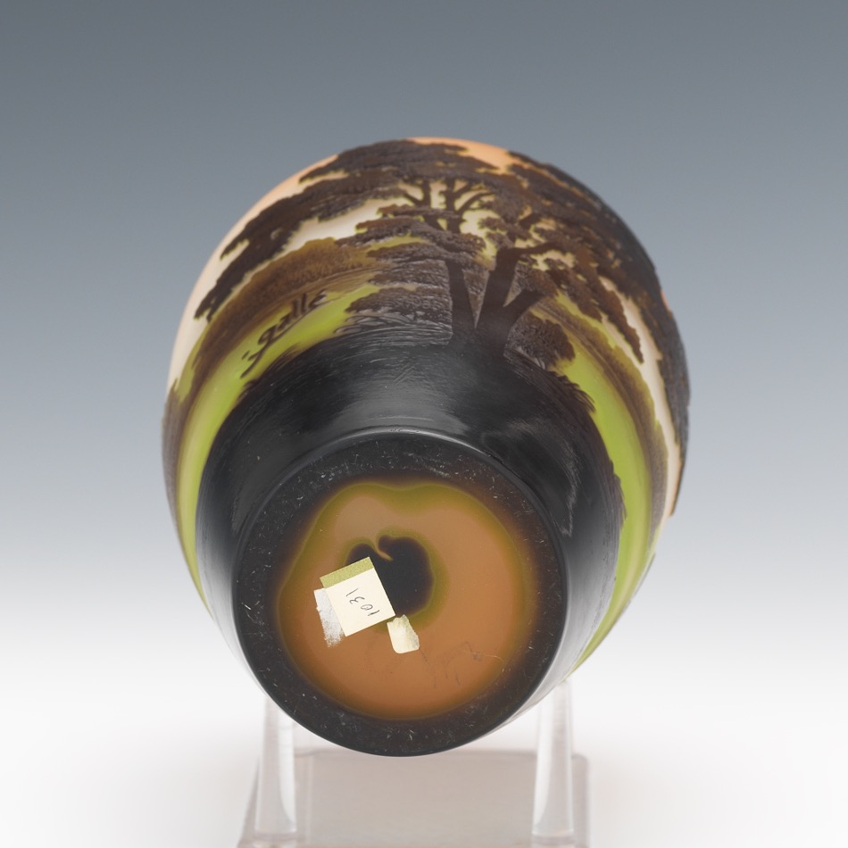 Galle Glass Vase - Image 8 of 8