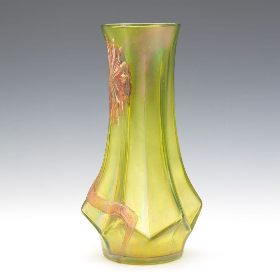 Art Nouveau Loetz-Type Iridescent Glass Vase - Image 2 of 8