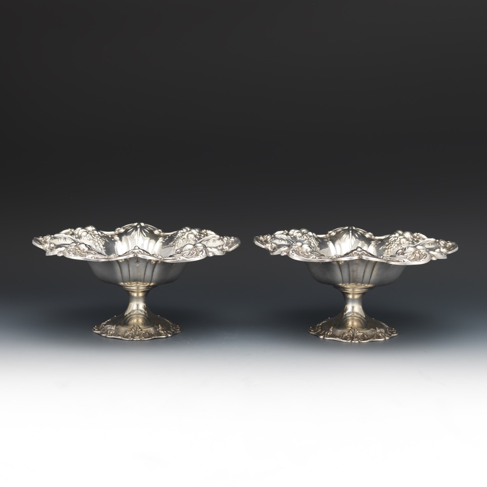 Pair of Reed & Barton "Frances I" Pattern Compotes - Image 6 of 8