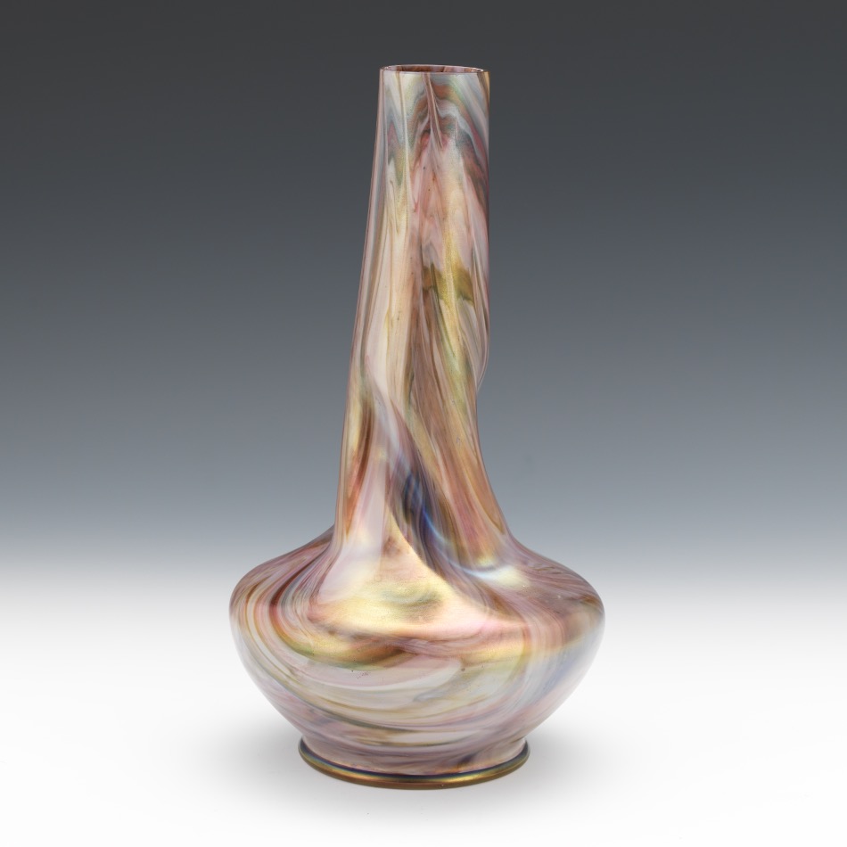 Rindskopf Iridescent Vase - Image 3 of 7