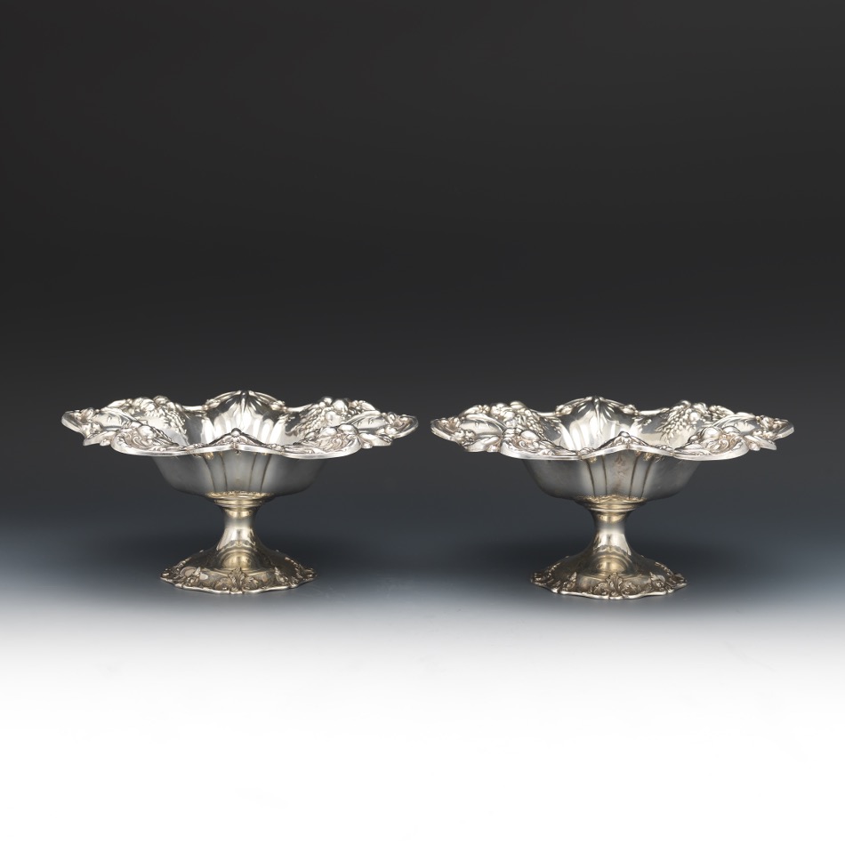 Pair of Reed & Barton "Frances I" Pattern Compotes - Image 5 of 8