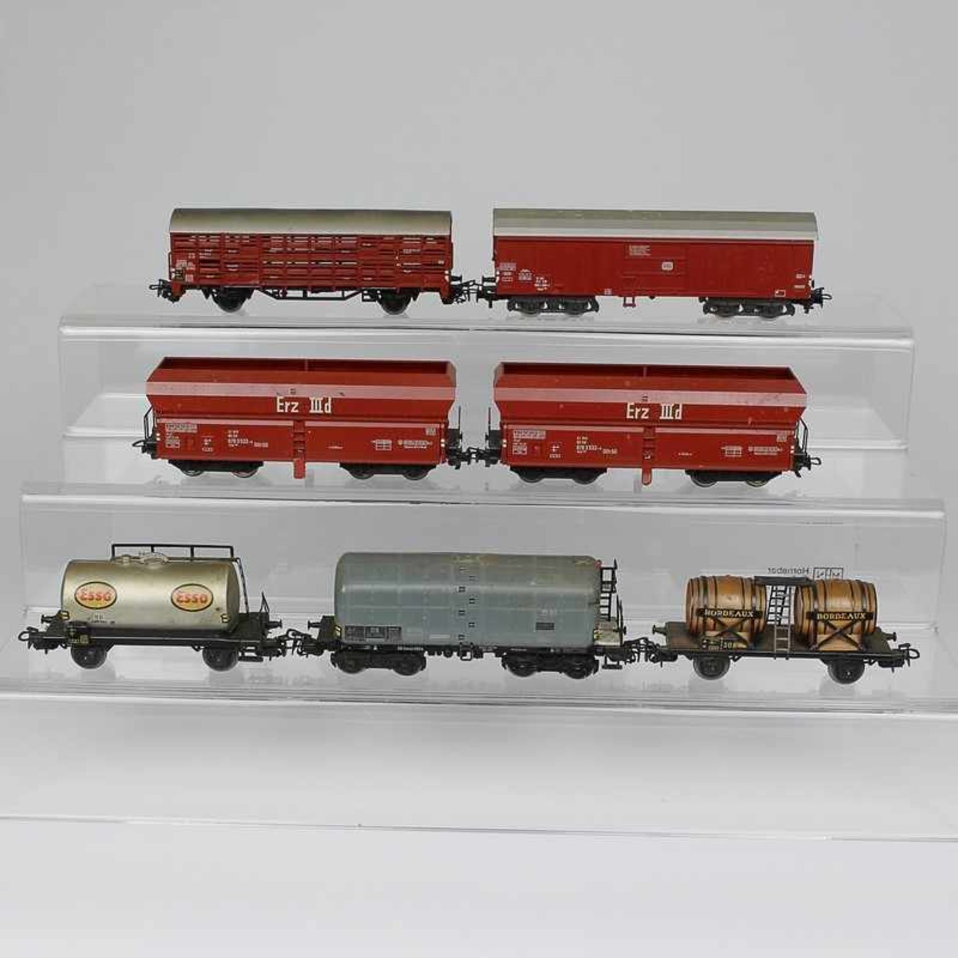 Märklin - Eisenbahn 7 Güterwagen, H0, 1x Großraumkesselwagen 4621, 2x Erzwagen/Schüttgutwagen