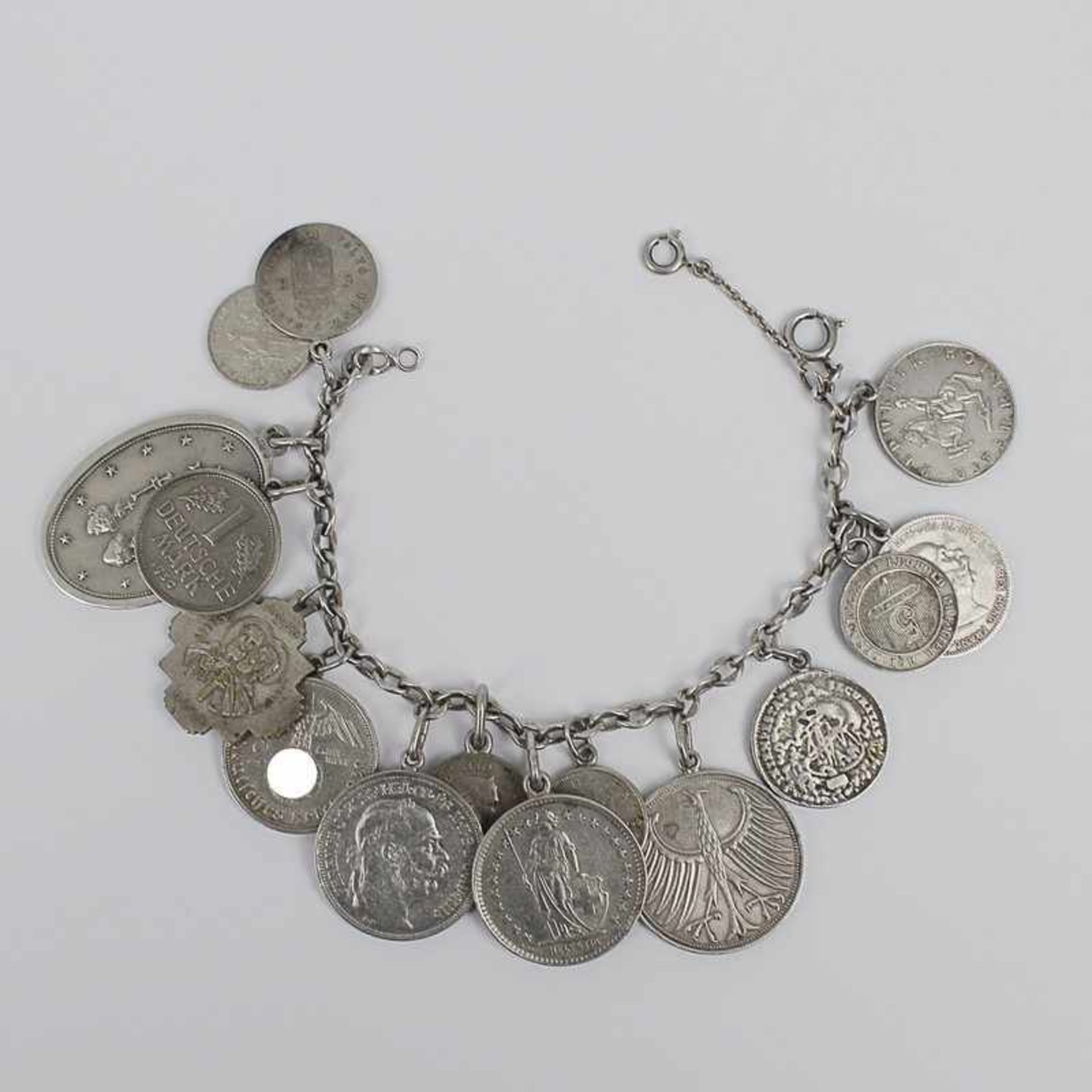 Armband - Münzen Si gepr., mit div. Münzabhängungen, Sicherheitskettchen, Lca.19cm, Gca.104,20g