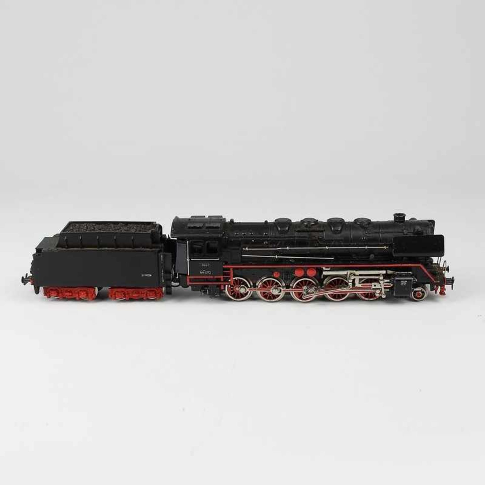 Märklin - Eisenbahn Schlepptender-Lok 3027, 44 690, H0, schwarz, 4-achsiger Tender, Gleichstrom,